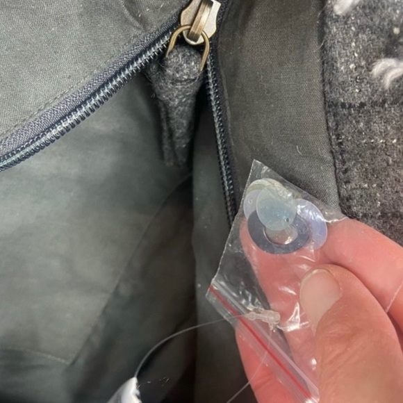 🆕 Anthropologie Milo Clutch Gray Fringe Embellished Sequin Bag New - Picture 6 of 7